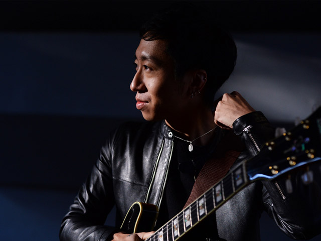 Demonstration of Ibanez Acoustic Guitars