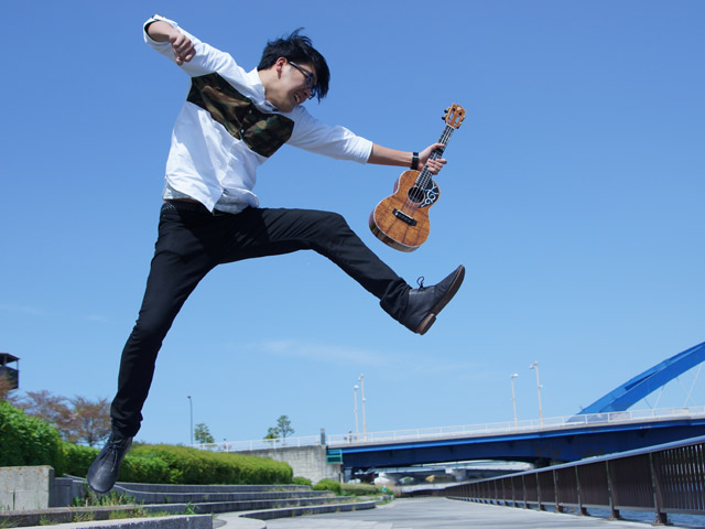 渡辺海智ミニライブ&商品紹介
