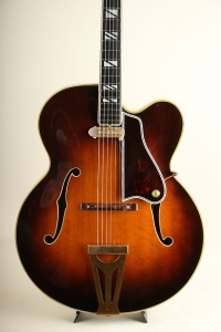 Gibson 1952 Super 400C with DeArmond