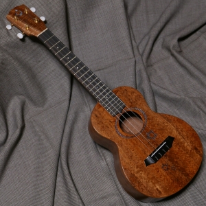 Gstring GString T4 Tenor Tattoo Honu
