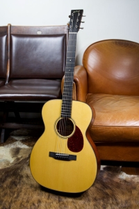 Collings OM1A JL Julian Large Signature