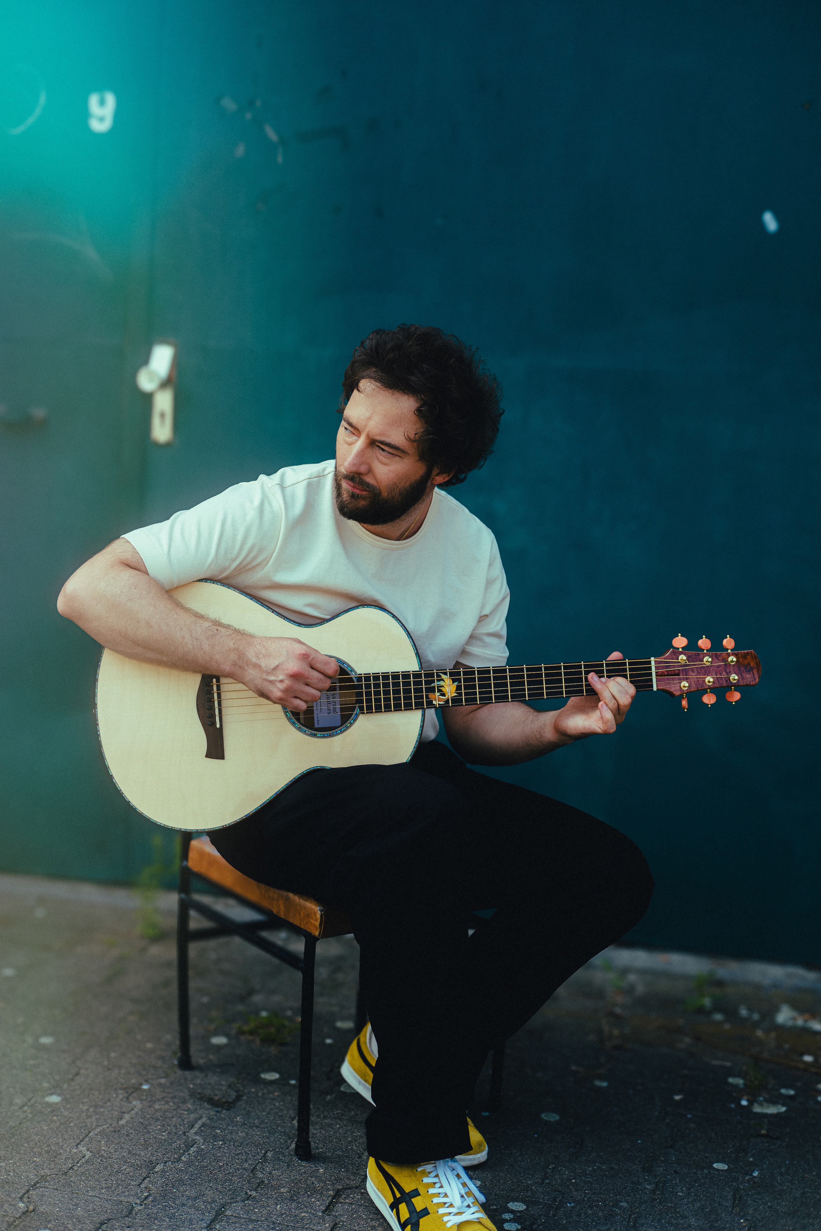 Acoustic Solo Guitar