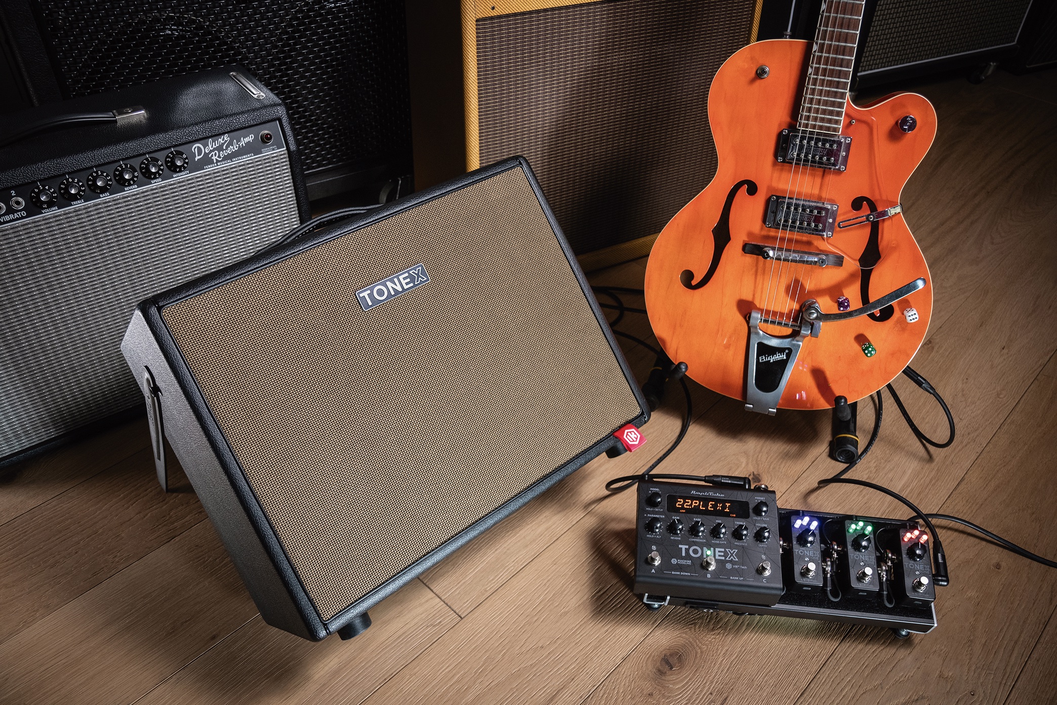 TONEXで世界中のアンプ／歪みエフェクターの名機を足元でかんたんセットアップ by IK Multimedia