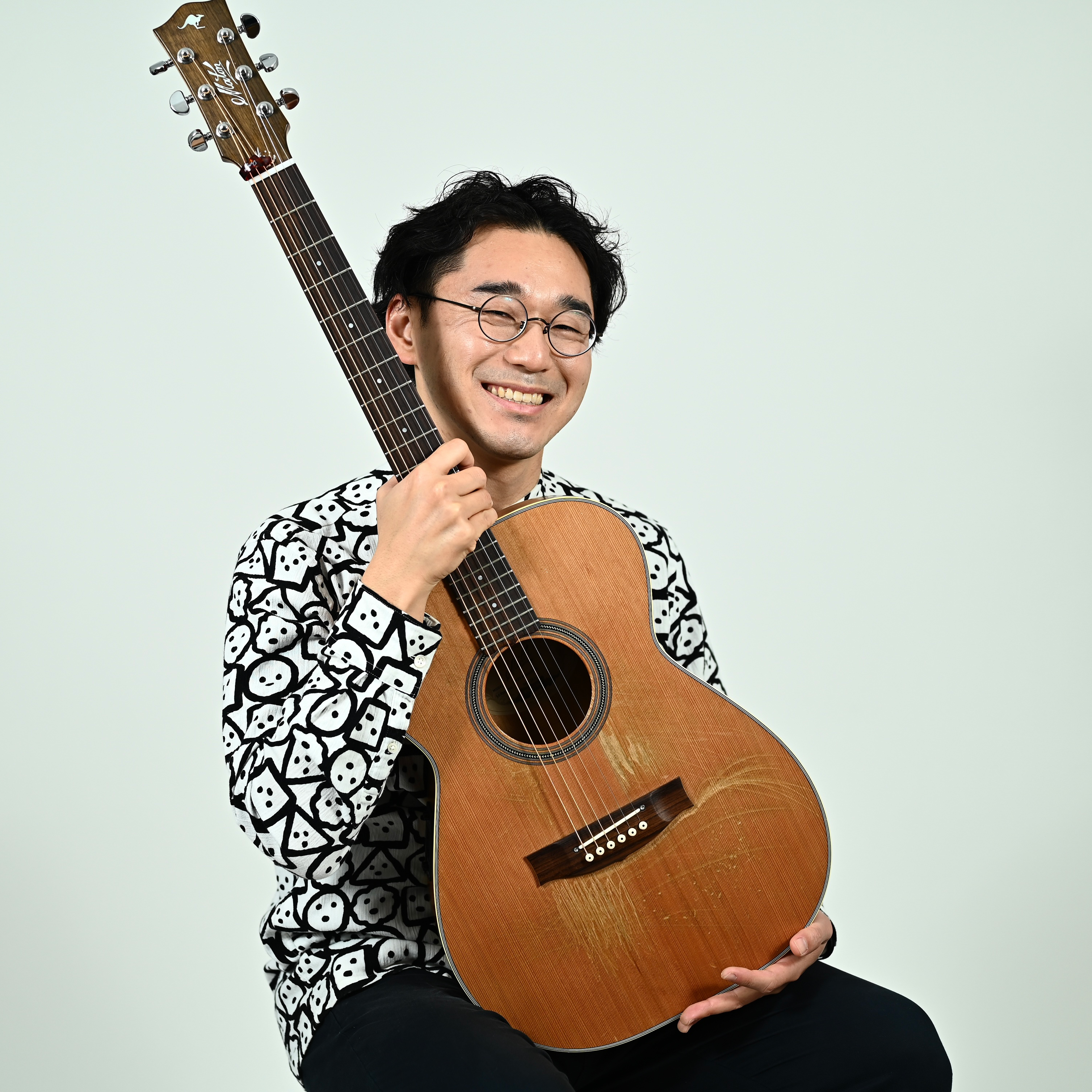 Maton Guitars Demonstration!