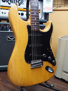 Fender Stratocaster -Natural / Rosewood- 1979年製