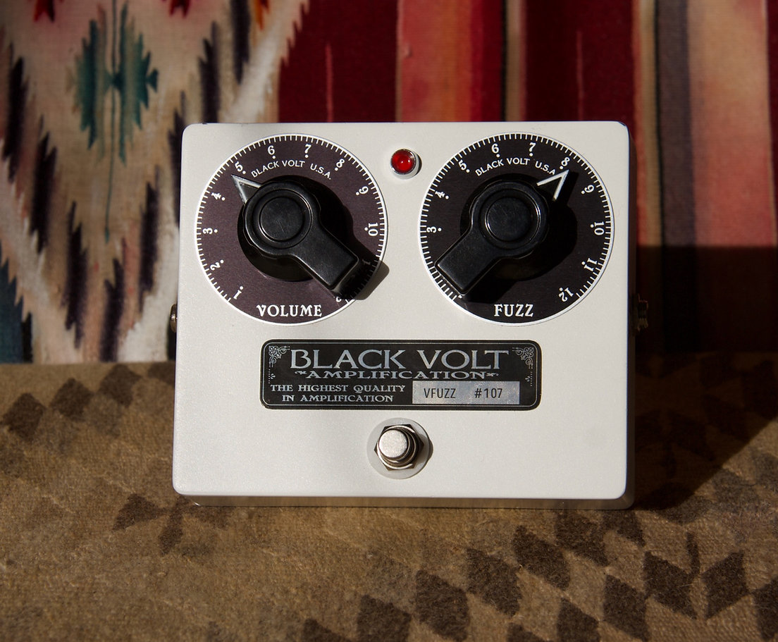 Black Volt Amplification VFUZZ - "WHITE #107” Limited Edition #4 of 10