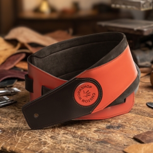 Andantannerie Medallion EdgeWrap Strap